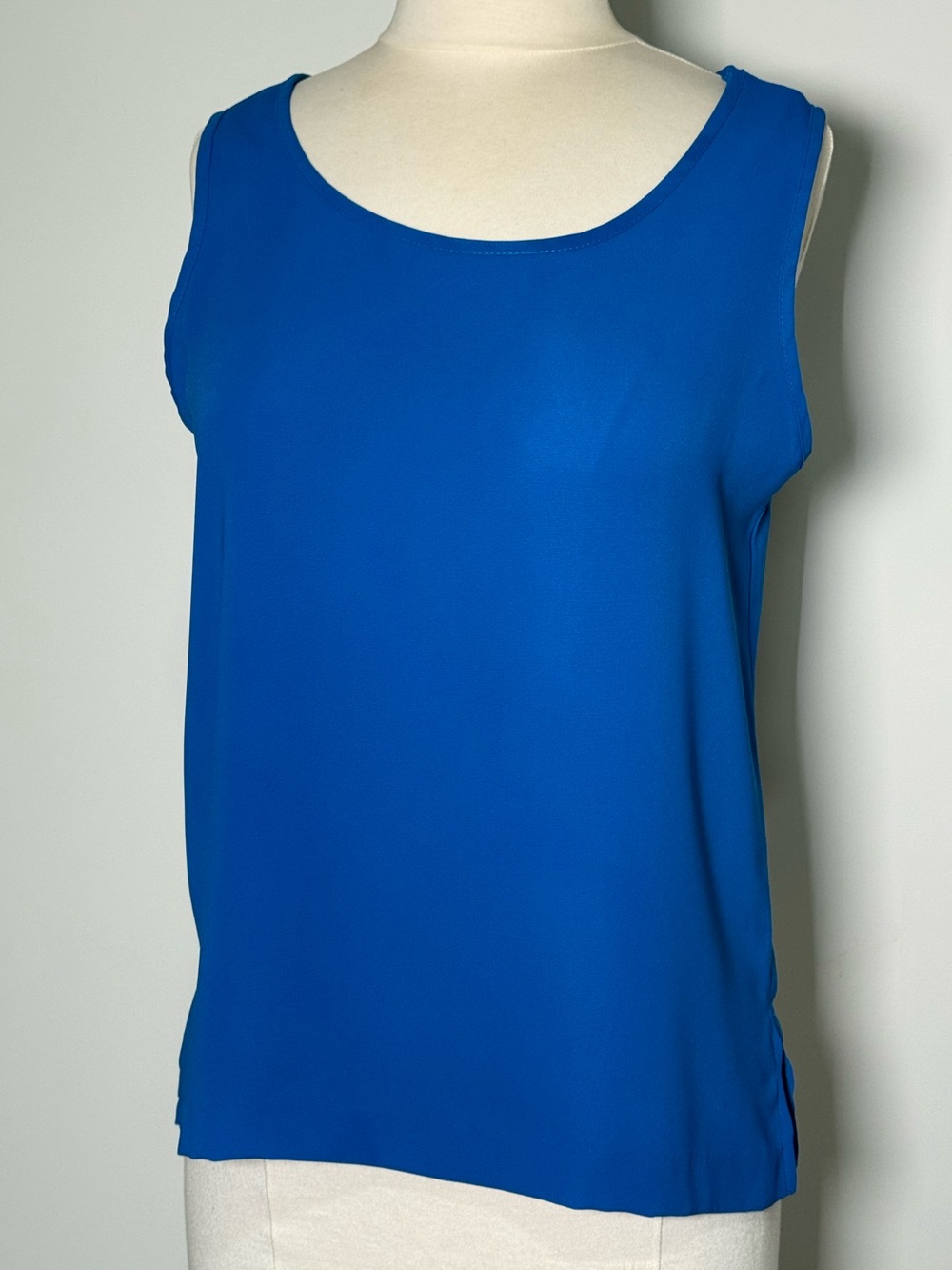 Vintage Sleeveless Scoop Neck Top Royal Blue